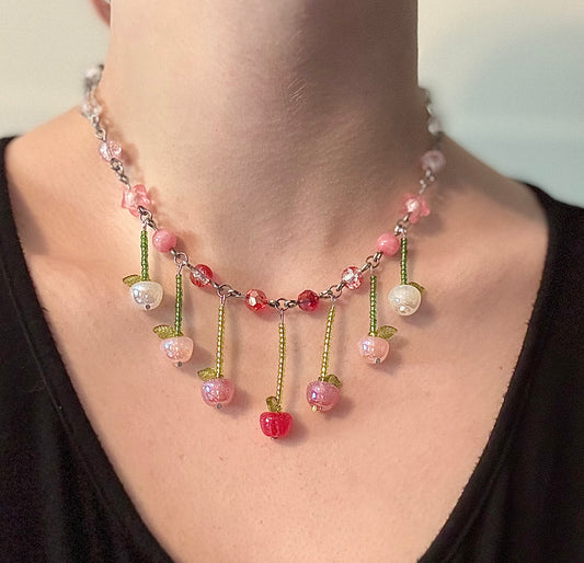 Apple Necklace🍎