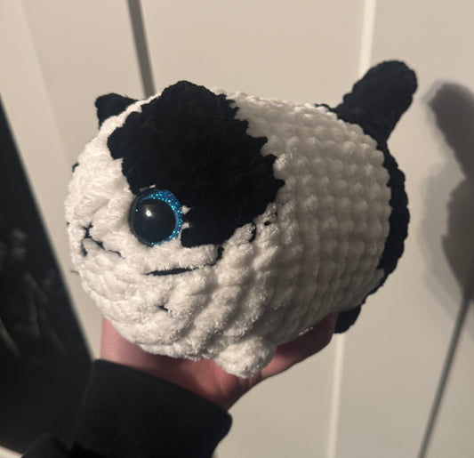 Black & White Crochet Cat