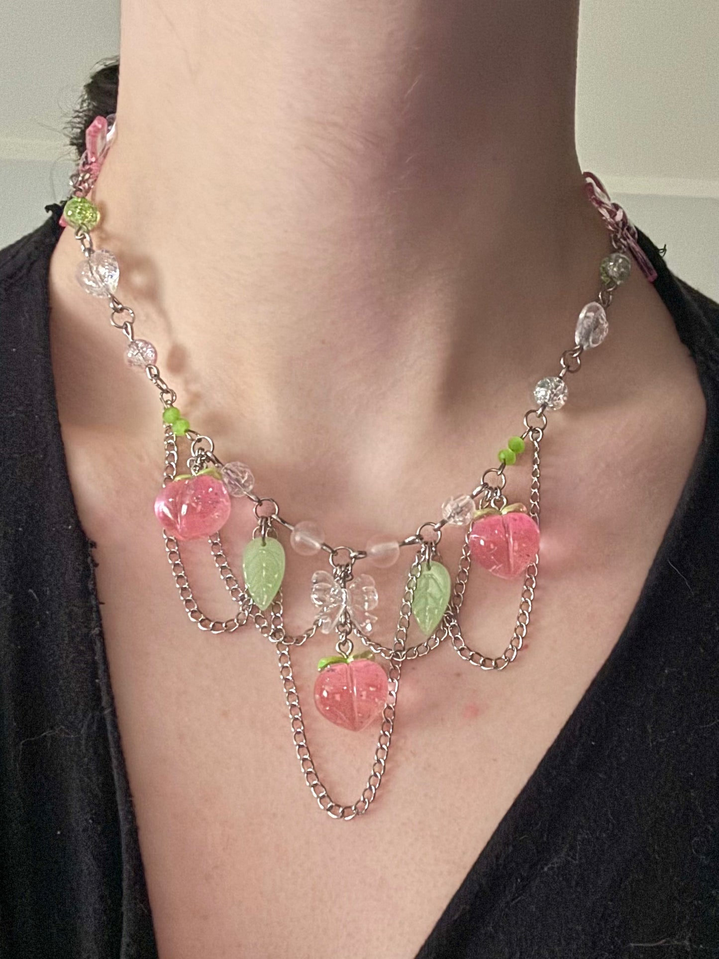 Silver Peach Necklace🍑