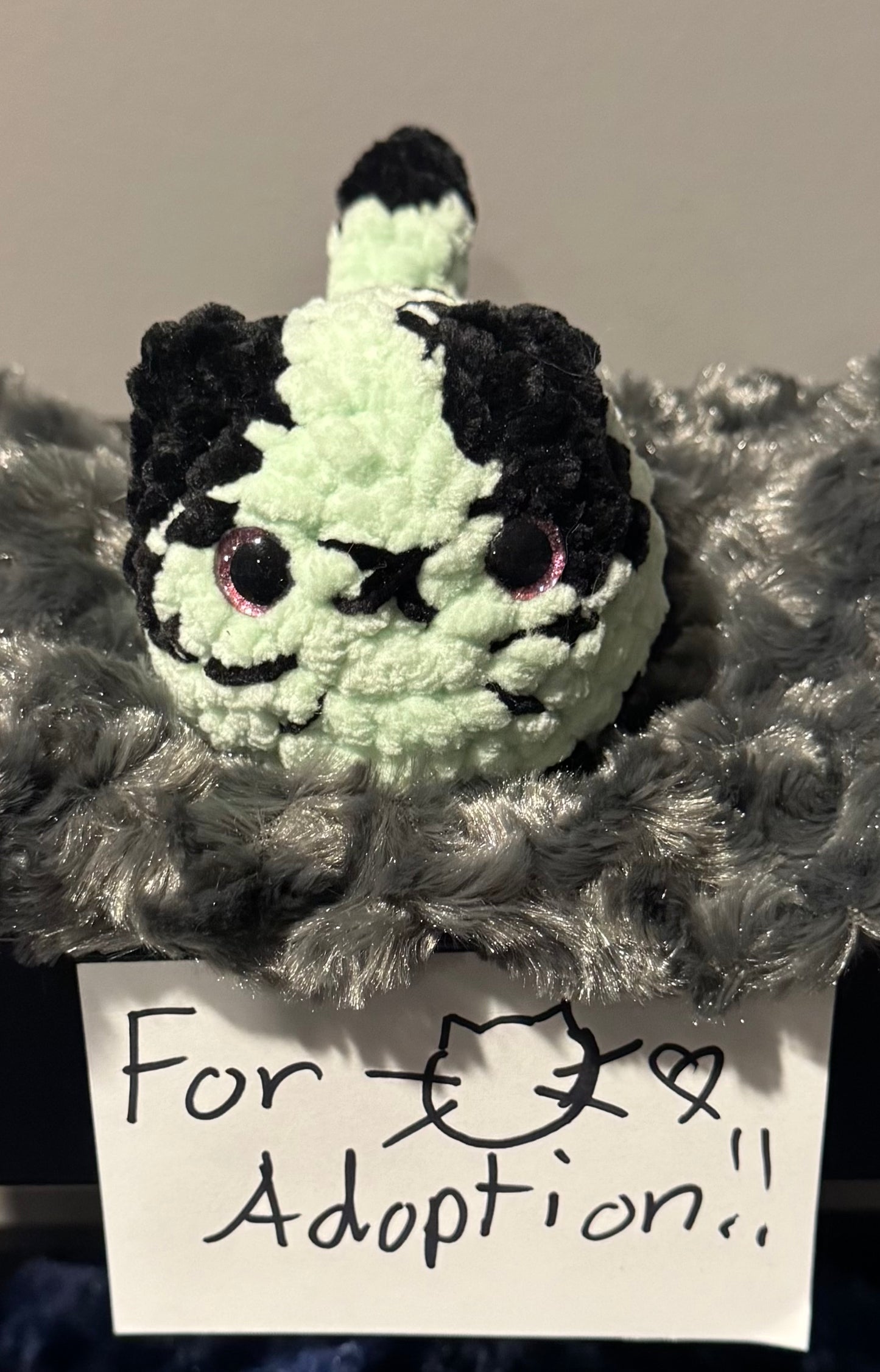 Mint Chocolate Chip Mini Crochet Cat🍫