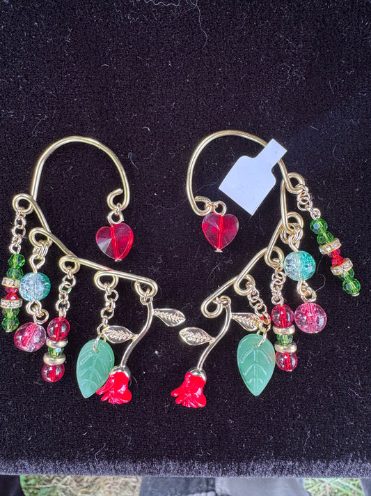 Gold Rose Ear Cuffs🌹